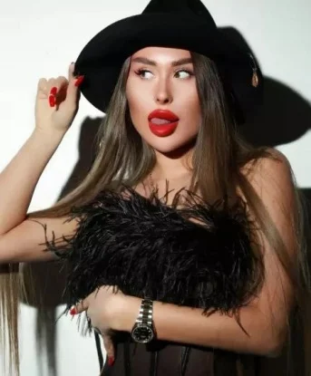 Алина